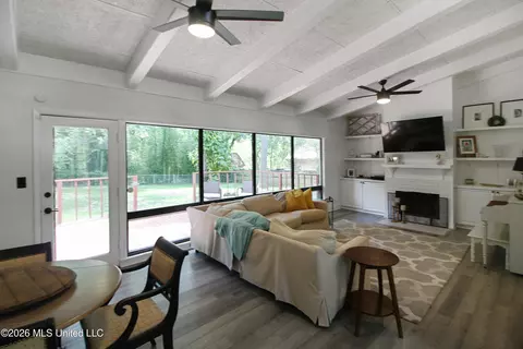 4038 Berkley Dr, Jackson, MS 39211 photo 10