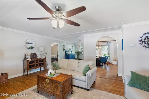 423 Robinhood Trl, Brandon, MS 39042 photo 11