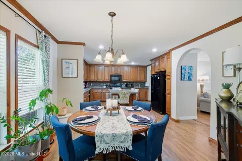 423 Robinhood Trl, Brandon, MS 39042 photo 21