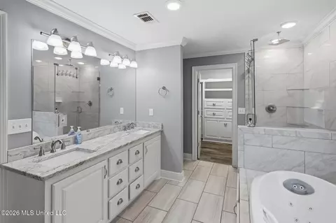 Bath - 918 Zetus Rd, Brookhaven, MS 39601 photo 3 of 4