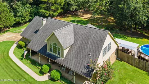 Other - 12985 Pine Crest Dr, Olive Branch, MS 38654 photo 9 of 10