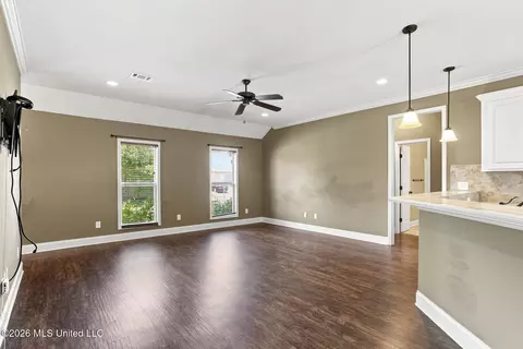 Living - 159 Harvey Cir, Canton, MS 39046 photo 4 of 4