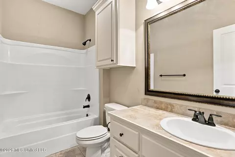 Bath - 159 Harvey Cir, Canton, MS 39046 photo 5 of 5