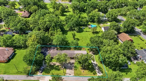 View/Area - 3518 Hemlock Ave, Moss Point, MS 39563 photo 3 of 13