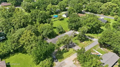 View/Area - 3518 Hemlock Ave, Moss Point, MS 39563 photo 8 of 13