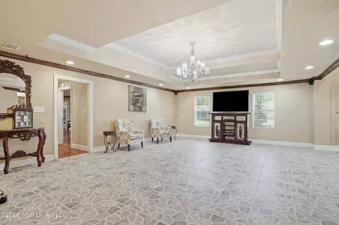 Living - 3518 Hemlock Ave, Moss Point, MS 39563 photo 4 of 5