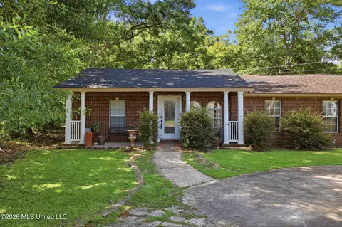 Exterior - 3518 Hemlock Ave, Moss Point, MS 39563 photo 2 of 10