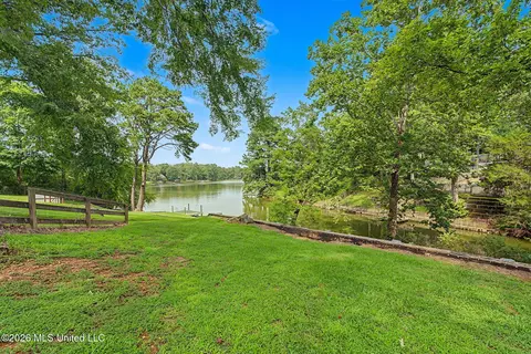 4536 Victoria Dr, Nesbit, MS 38651 photo 14