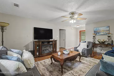 4536 Victoria Dr, Nesbit, MS 38651 photo 15