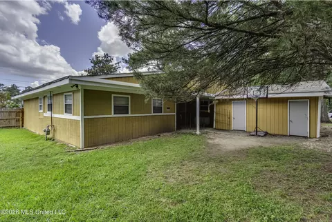 Exterior - 748 E Northside Dr, Jackson, MS 39206 photo 4 of 7