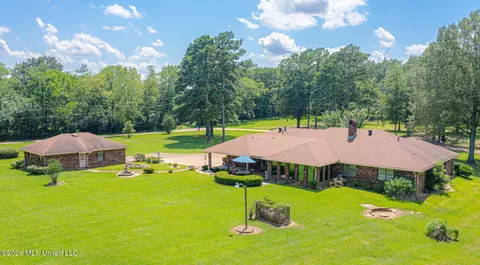 Other - 144 N Pine Dr, Madison, MS 39110 photo 14 of 18