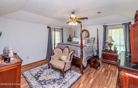 Bedroom - 144 N Pine Dr, Madison, MS 39110 photo 6 of 7