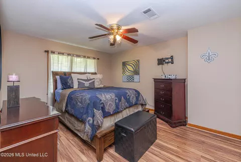 Bedroom - 144 N Pine Dr, Madison, MS 39110 photo 3 of 7