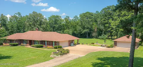 Other - 144 N Pine Dr, Madison, MS 39110 photo 12 of 18