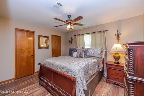 Bedroom - 144 N Pine Dr, Madison, MS 39110 photo 1 of 7