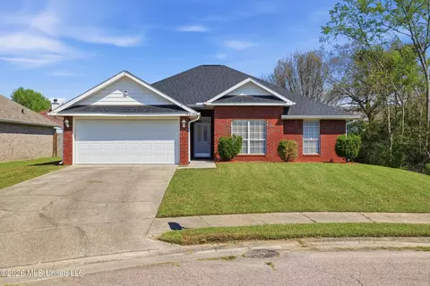 14246 Creekwood Cv, Gulfport, MS 39503