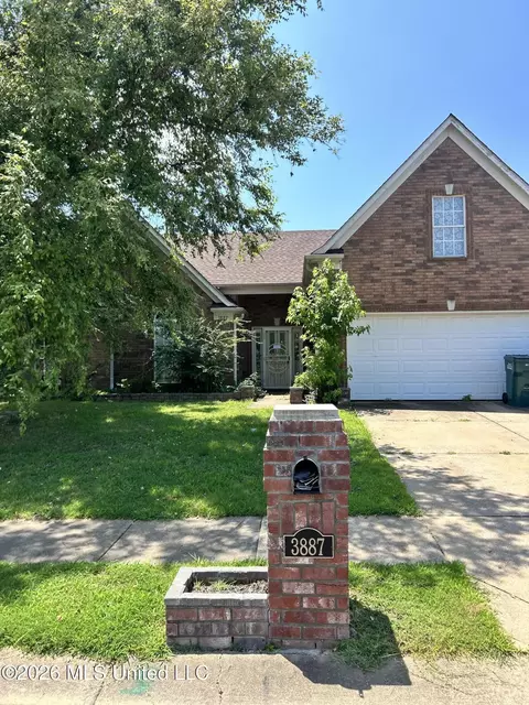 3887 Rasco Hills Dr, Southaven, MS 38671