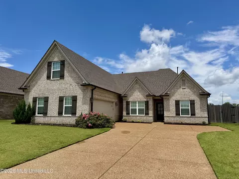 708 Holiday Cv, Hernando, MS 38632 photo 3