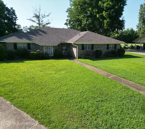115 Belvedere Ct, Cleveland, MS 38732
