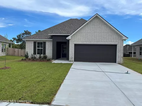 7213 Pencarrow Cir, Ocean Springs, MS 39564
