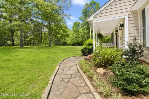 123 Ferry Dr, Brandon, MS 39047 photo 5