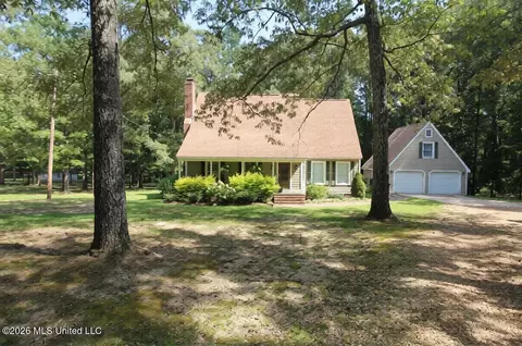 123 Ferry Dr, Brandon, MS 39047 photo 1