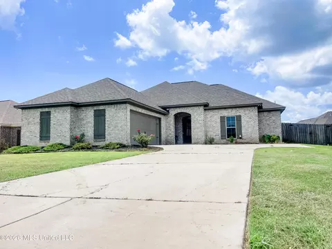 Exterior - 201 Chartleigh Cir, Canton, MS 39046 photo 2 of 6