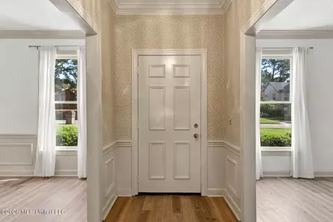 Entry Way - 1025 Northpointe Dr, Jackson, MS 39211 photo 1 of 1
