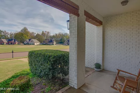 Exterior - 3327 Pettingill Way, Hernando, MS 38632 photo 3 of 8