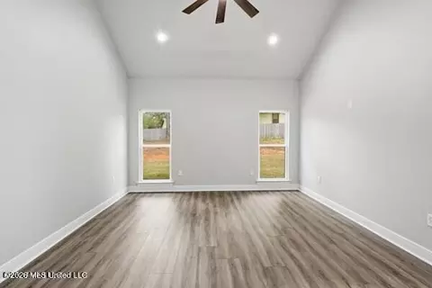 Living - 55 Switch Dr, Carriere, MS 39426 photo 2 of 2