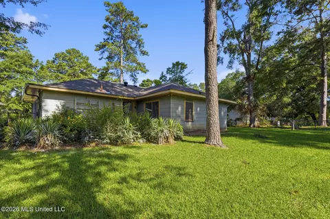 Exterior - 4600 Nisqually Rd, Jackson, MS 39206 photo 4 of 5