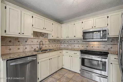 4011 Los Padres Dr, Nesbit, MS 38651 photo 30