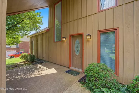 4011 Los Padres Dr, Nesbit, MS 38651 photo 4