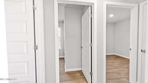Entry Way - 82 Kings Crossing Dr, Lucedale, MS 39452 photo 7 of 7