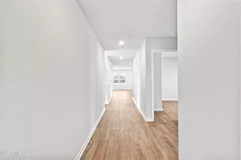 Entry Way - 64 Kings Crossing Dr, Lucedale, MS 39452 photo 1 of 3