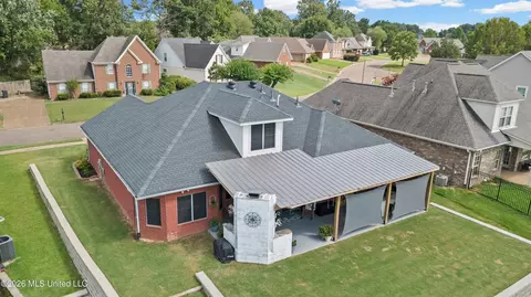 View/Area - 1211 E Cross Creek Dr, Hernando, MS 38632 photo 4 of 6