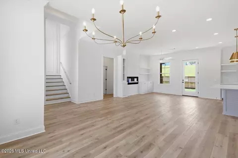Living - 189 Bronson Bnd, Flowood, MS 39232 photo 3 of 3