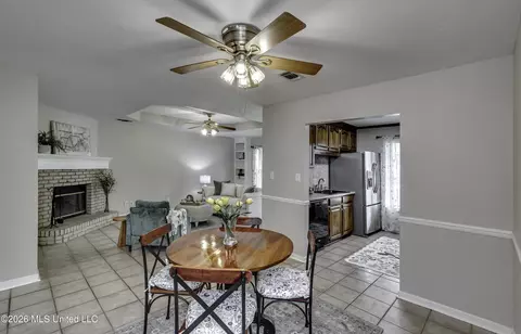 Dining - 1022 Red Oak Dr, Brandon, MS 39042 photo 1 of 3