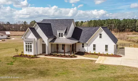 503 Clark Stables Rd, Brandon, MS 39047 photo 1