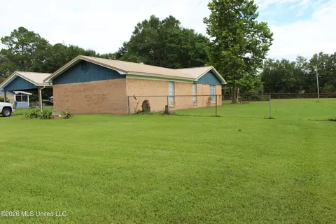 Exterior - 8517 Greenfields Rd, Moss Point, MS 39562 photo 7 of 17