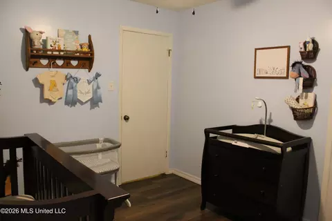 Bedroom - 8517 Greenfields Rd, Moss Point, MS 39562 photo 7 of 8