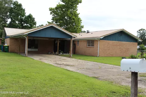 Exterior - 8517 Greenfields Rd, Moss Point, MS 39562 photo 2 of 17