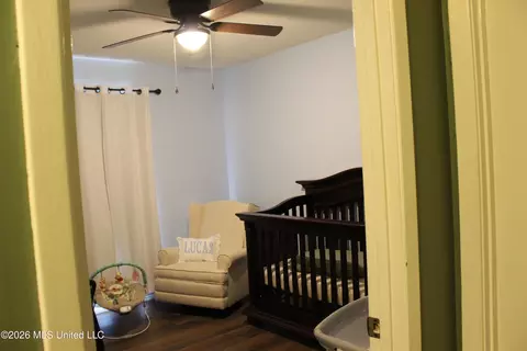 Bedroom - 8517 Greenfields Rd, Moss Point, MS 39562 photo 6 of 8
