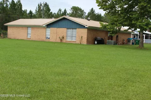 Exterior - 8517 Greenfields Rd, Moss Point, MS 39562 photo 15 of 17