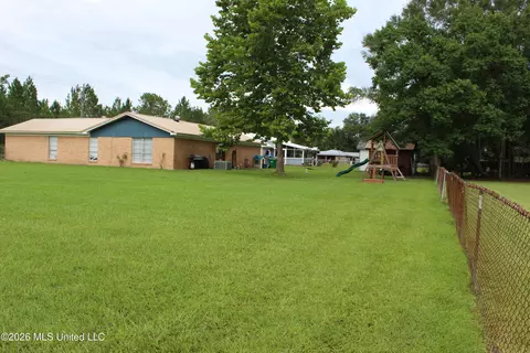 Exterior - 8517 Greenfields Rd, Moss Point, MS 39562 photo 14 of 17