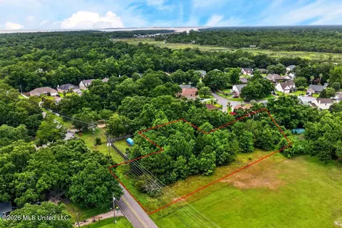 8008 Pointe Aux Chenes Rd, Ocean Springs, MS 39564