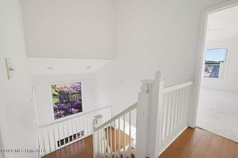 Entry Way - 40 Breakers Ln, Ridgeland, MS 39157 photo 1 of 7