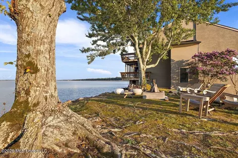 Exterior - 40 Breakers Ln, Ridgeland, MS 39157 photo 3 of 3