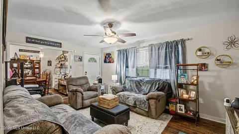 330 S Fox Hall Rd, Pearl, MS 39208 photo 5