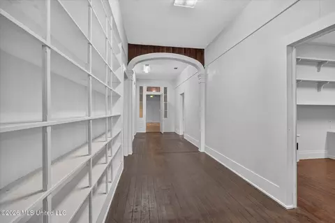 Entry Way - 3618 Bellview Ave, Moss Point, MS 39563 photo 2 of 8